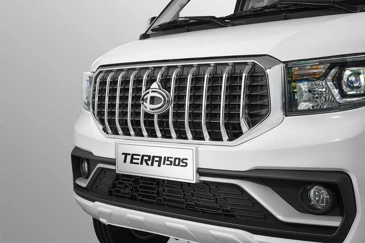 Teraco Tera150S 1,5 tấn – góc nghiêng